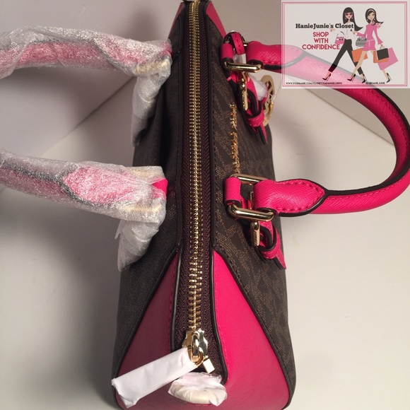 ᎷᎥᏟᎻᎪᎬᏞ ᏦᎾᏒᎦ MD CIARA PINK SIGNATURE MESSENGER - Picture 7 of 8